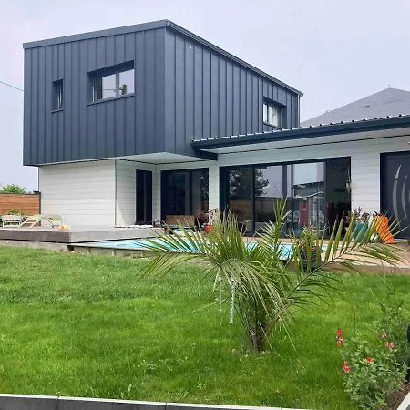 Cozy House With Heated Pool Maison Avec Piscine *